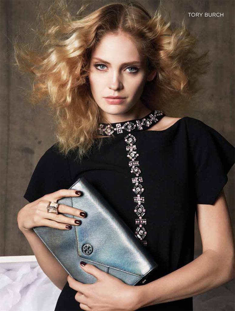 Heidi Mount Gets Glam for El Palacio de Hierro by David Roemer