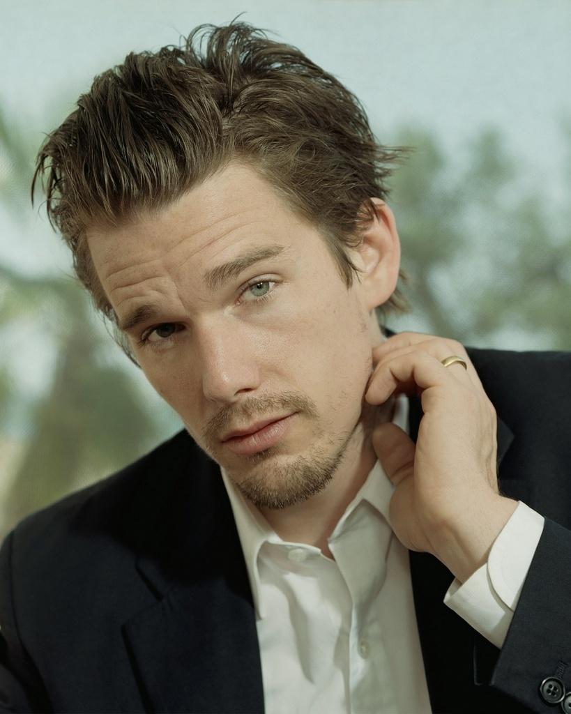 px Ethan Hawke 13.3 KB