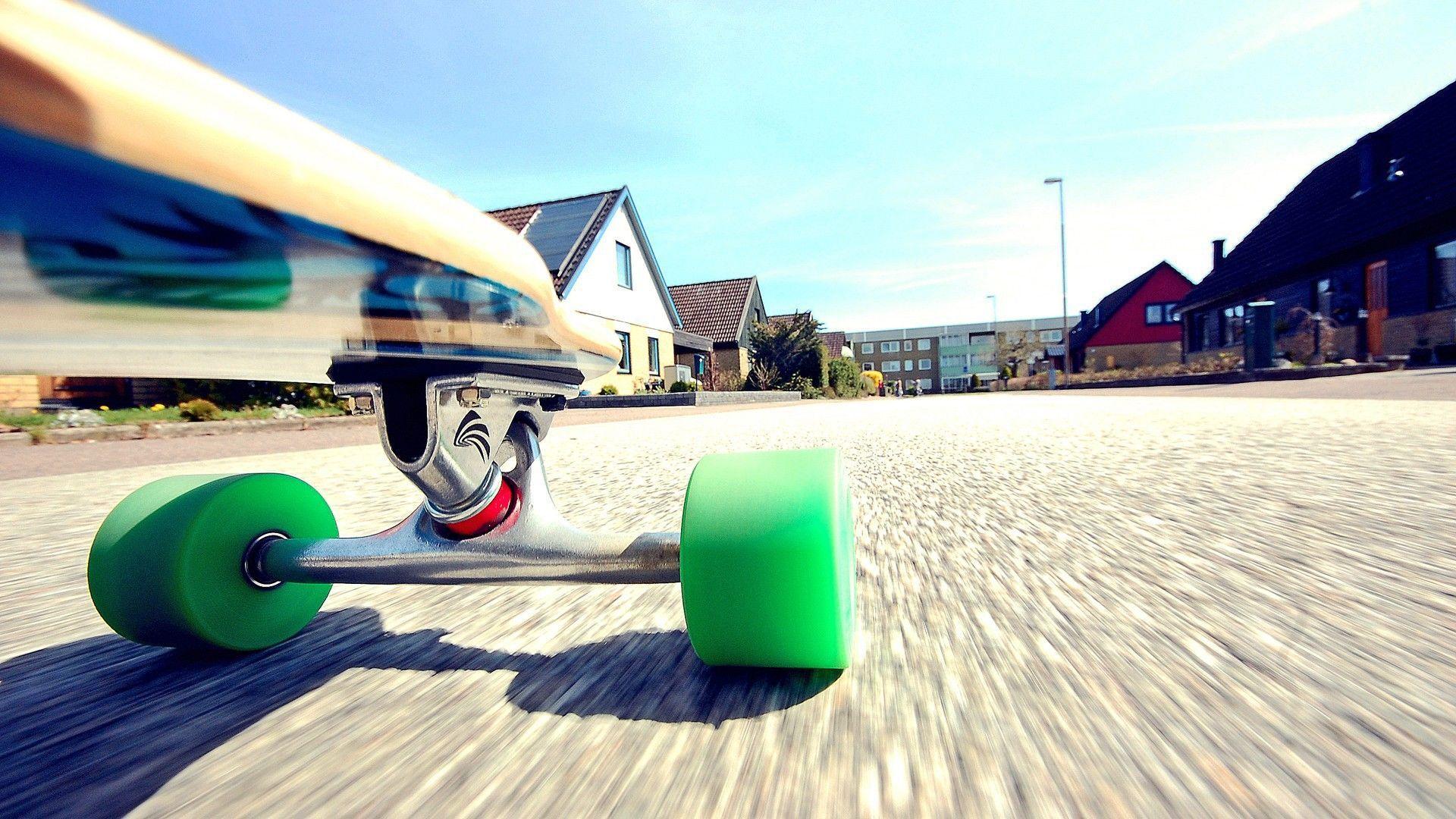 67 Skateboarding Wallpapers