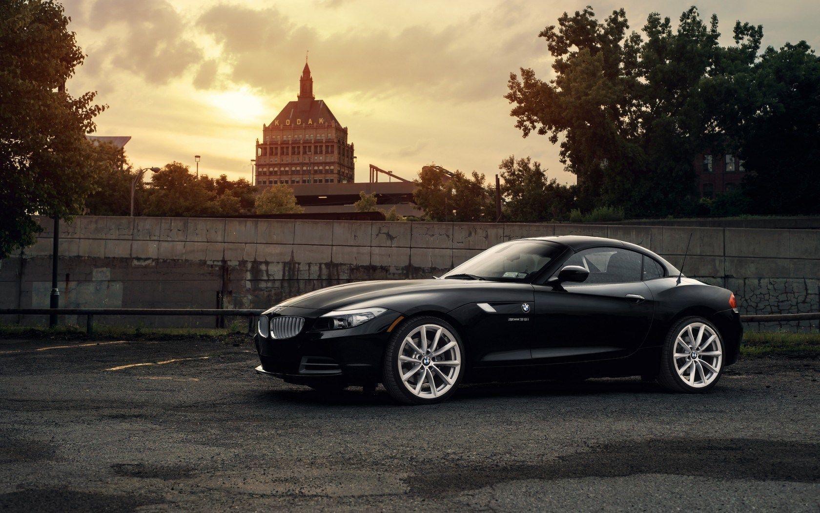 Black BMW Z4 35i Parking Sunset Kodak Building HD Wallpapers