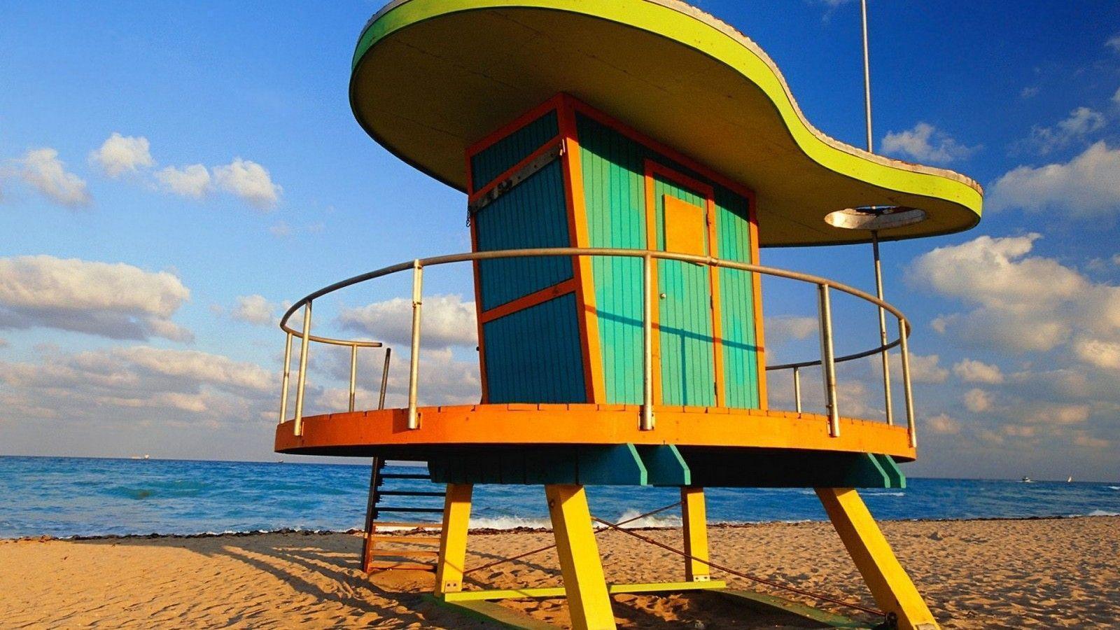 Beach Station in Miami, Florida widescreen wallpapers