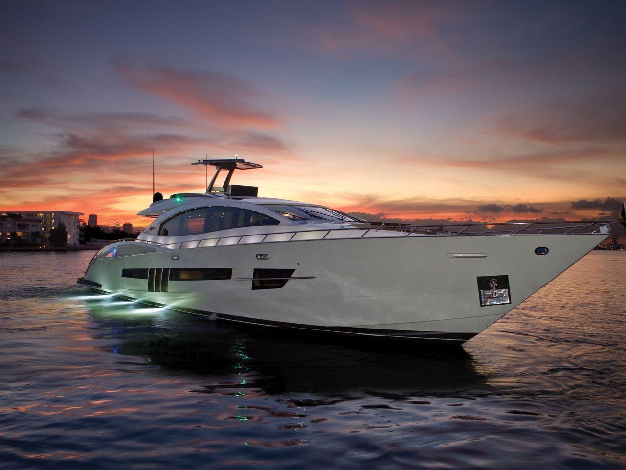 Lazzara Yachts LSX 92