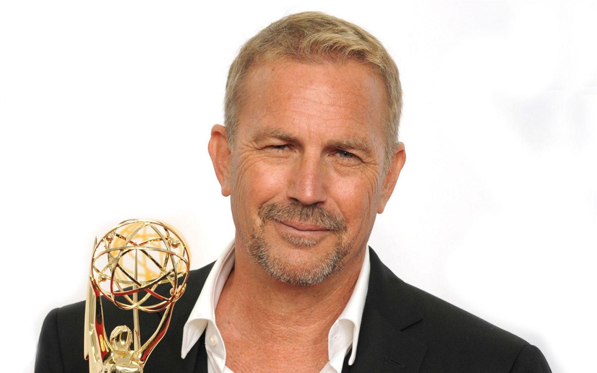 Kevin Costner Widescreen Wallpapers