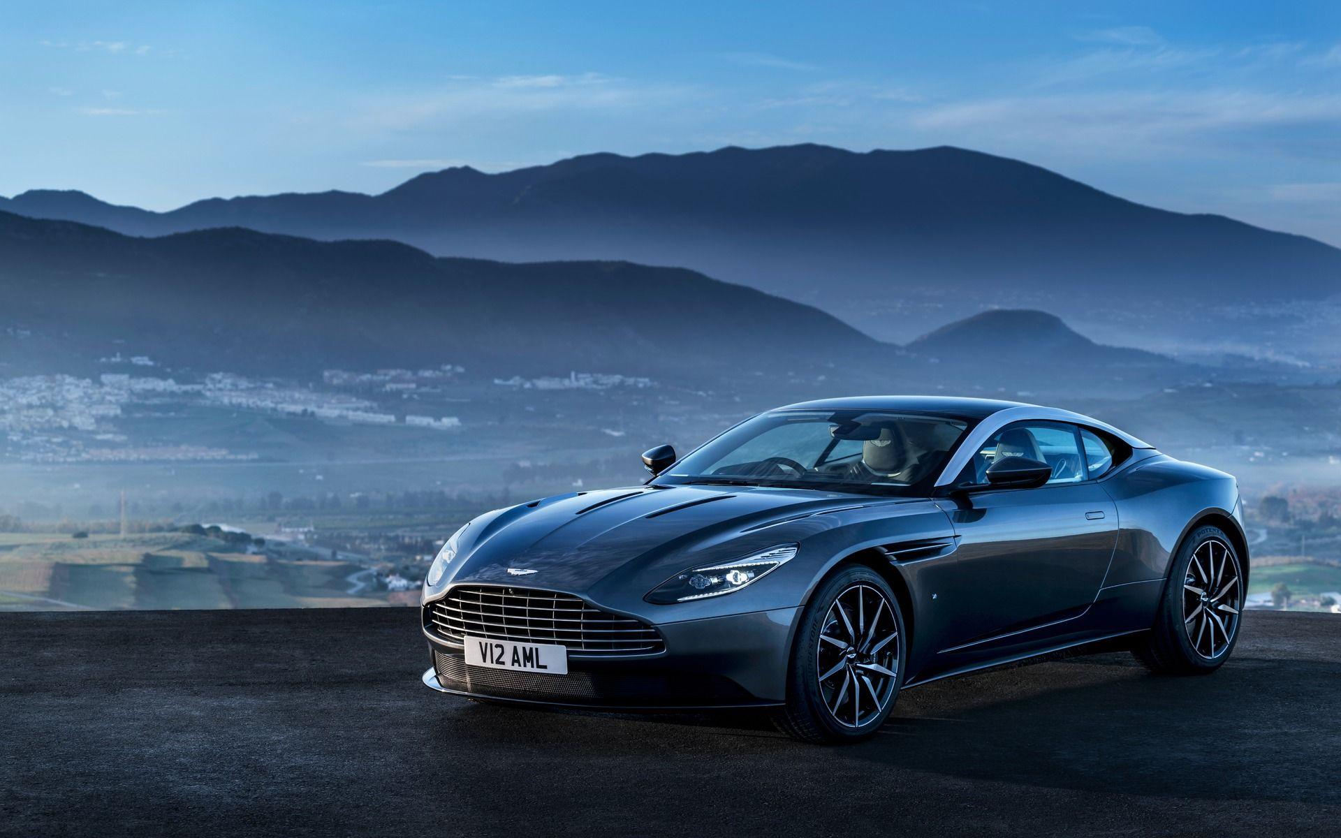 2018 Aston Martin DB11 Coupe V8