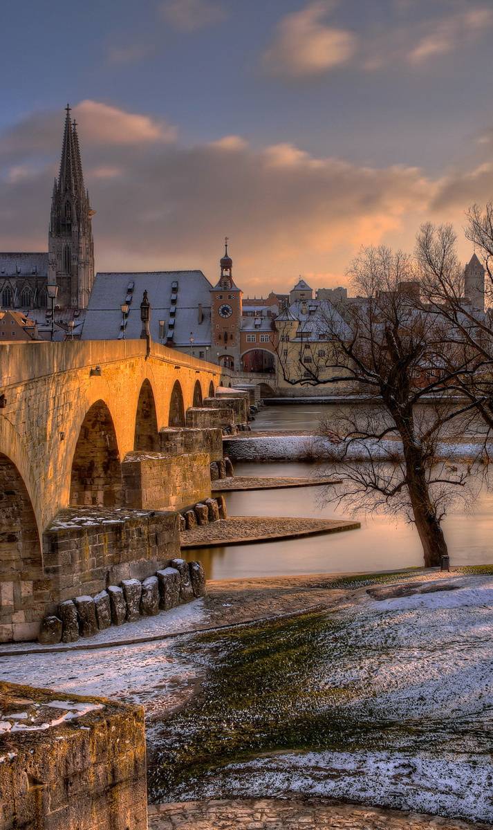 Regensburg Wallpapers by Samantha80