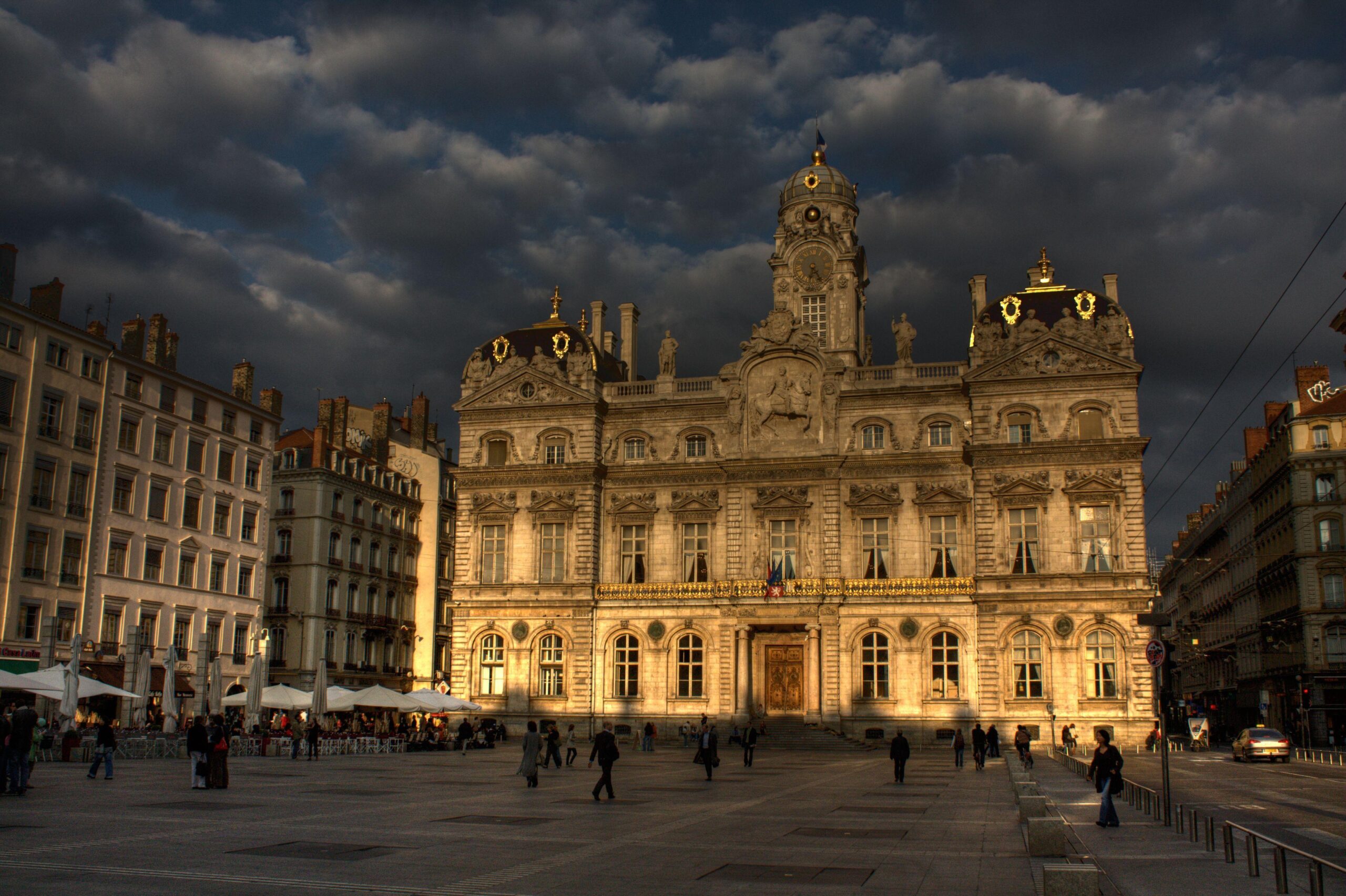 File:Lyon hotel de ville