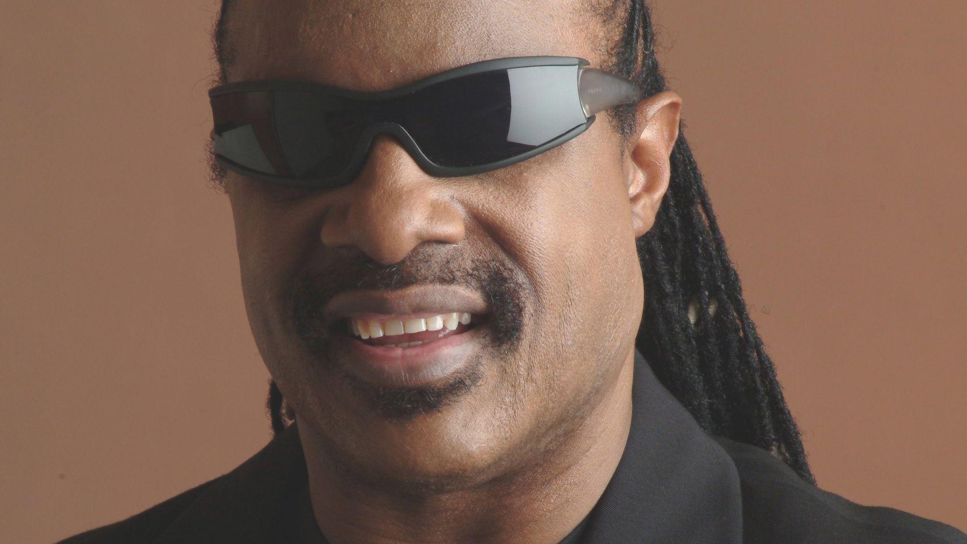 Stevie Wonder HD Wallpapers for desktop download