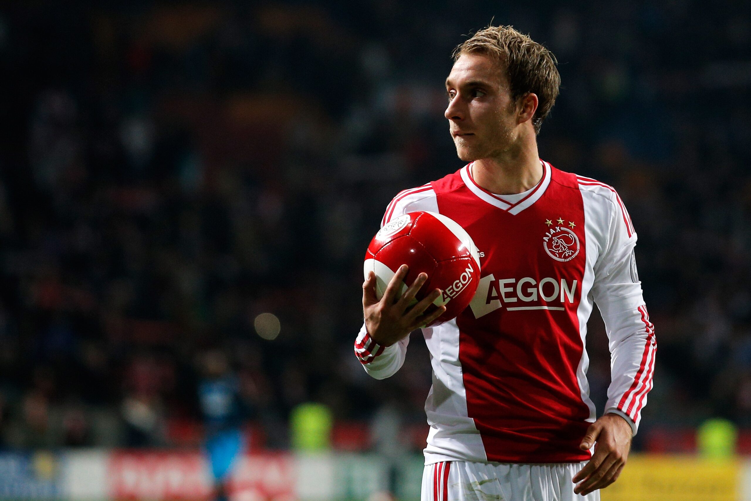 Ajax midfielder won’t sign a new contract, says Overmars