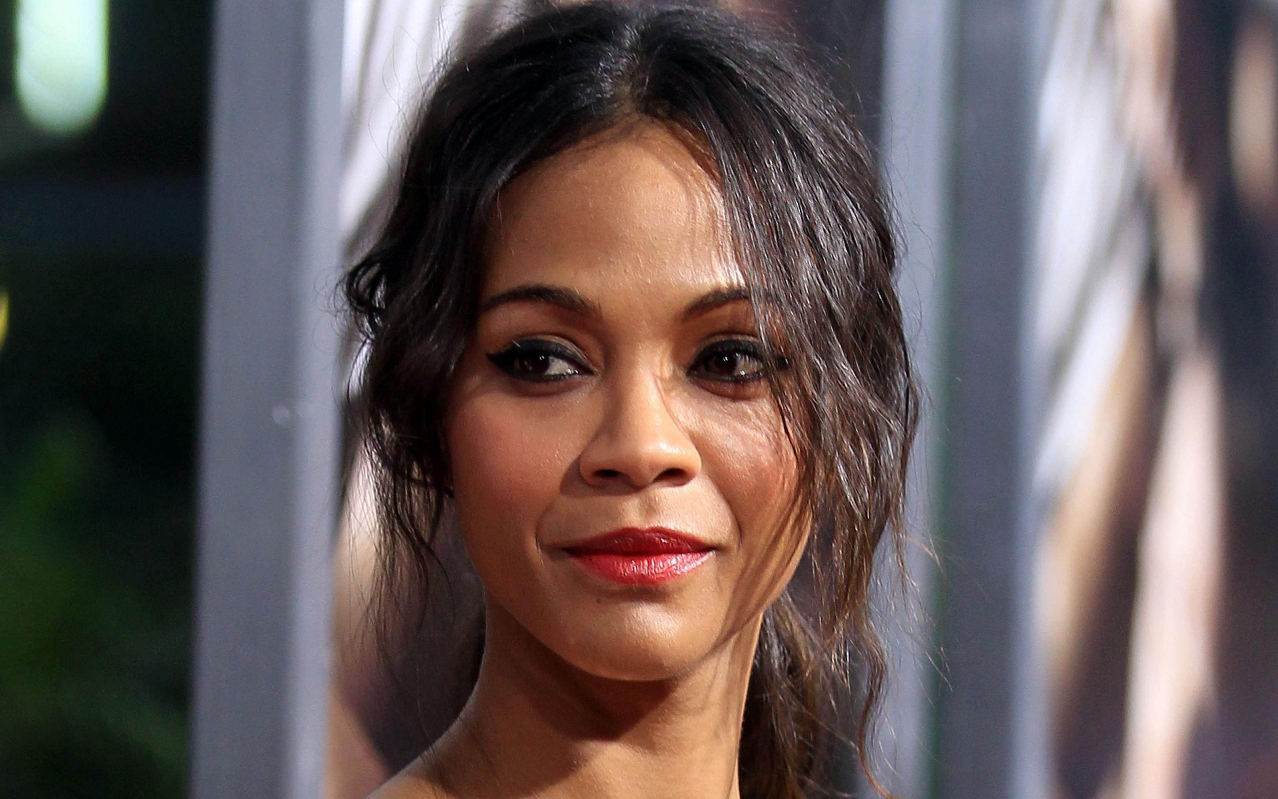 Zoe Saldana Wallpapers HD Download