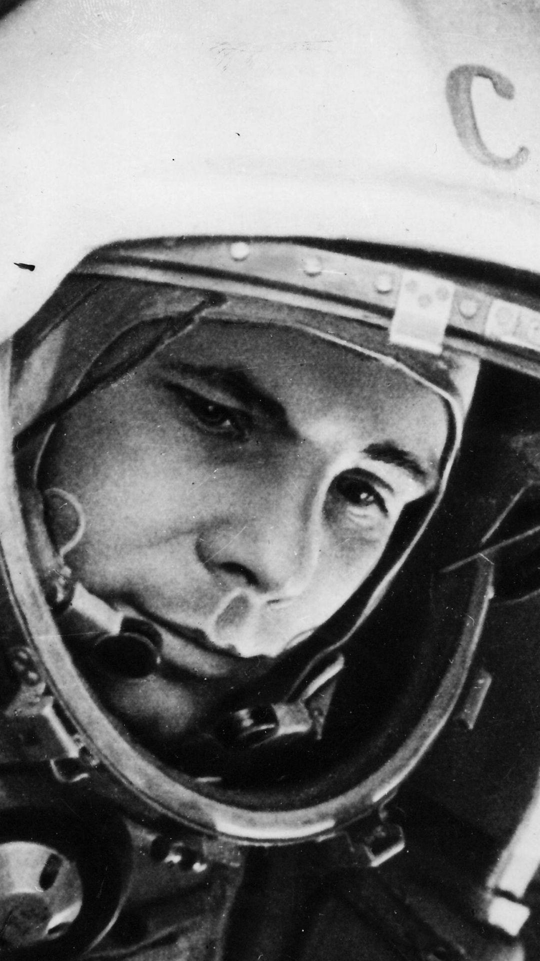 Yuri Gagarin First Cosmonaut USSR Astronaut Wallpapers