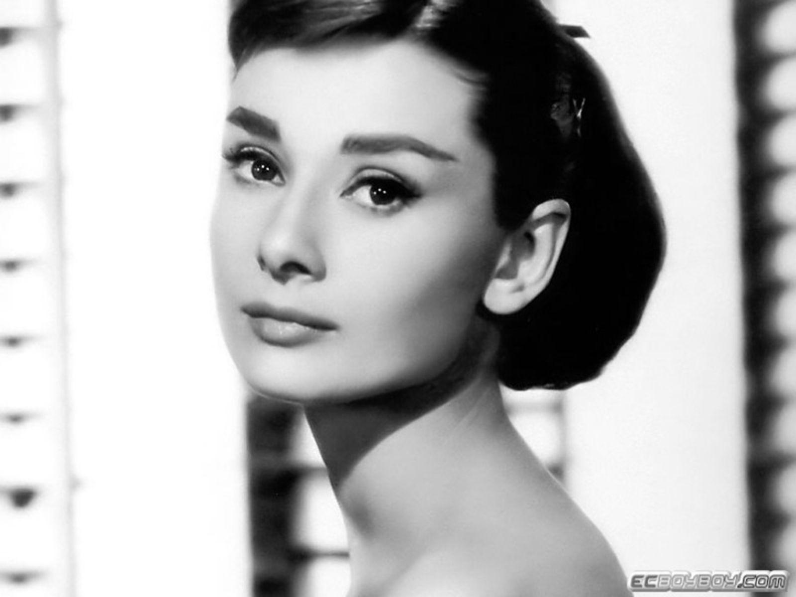 Amusing Audrey Hepburn Wallpapers Monochrome PX ~ Cool