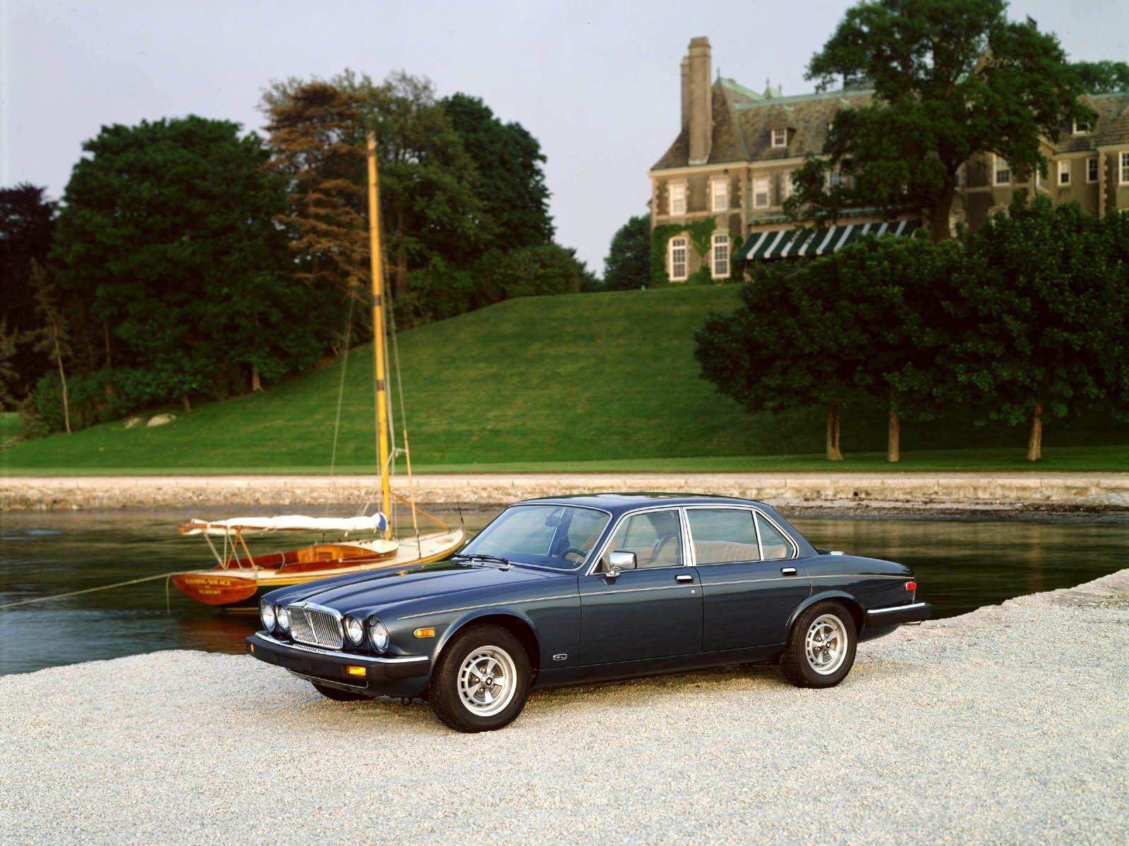 Jaguar XJ6 photos