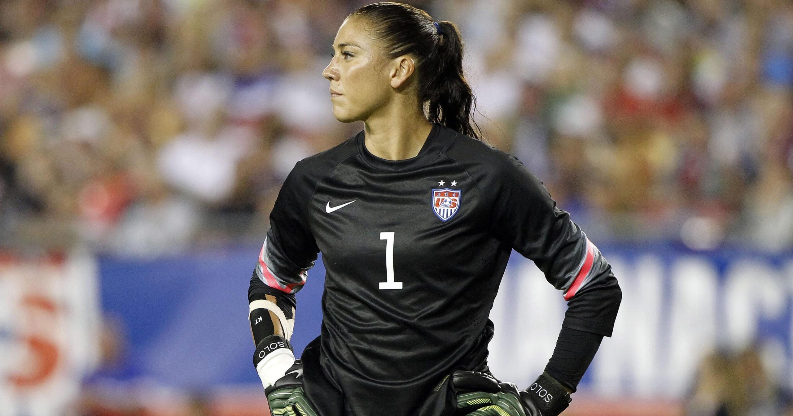 Hope Solo Wallpapers Image Photos Pictures Backgrounds