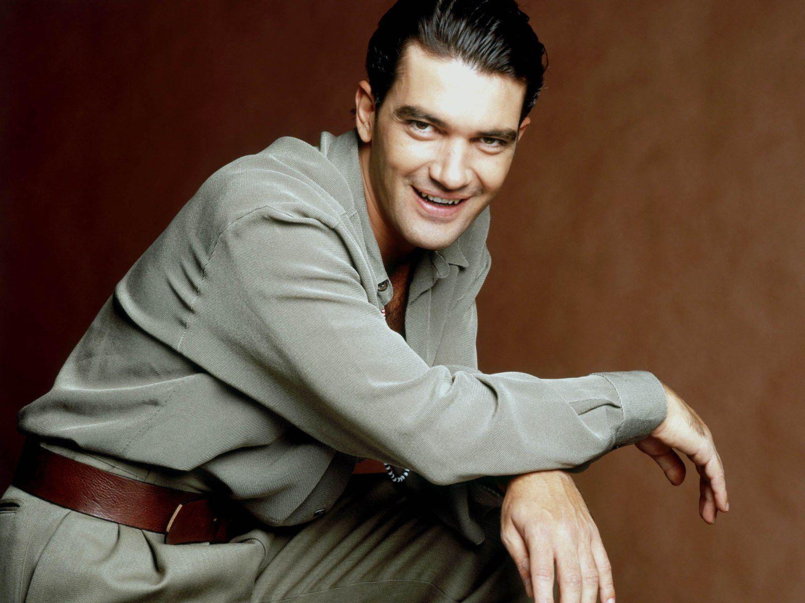 Antonio Banderas Wallpapers 52105 px