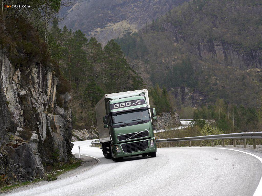 Volvo FH16 2003–08 wallpapers