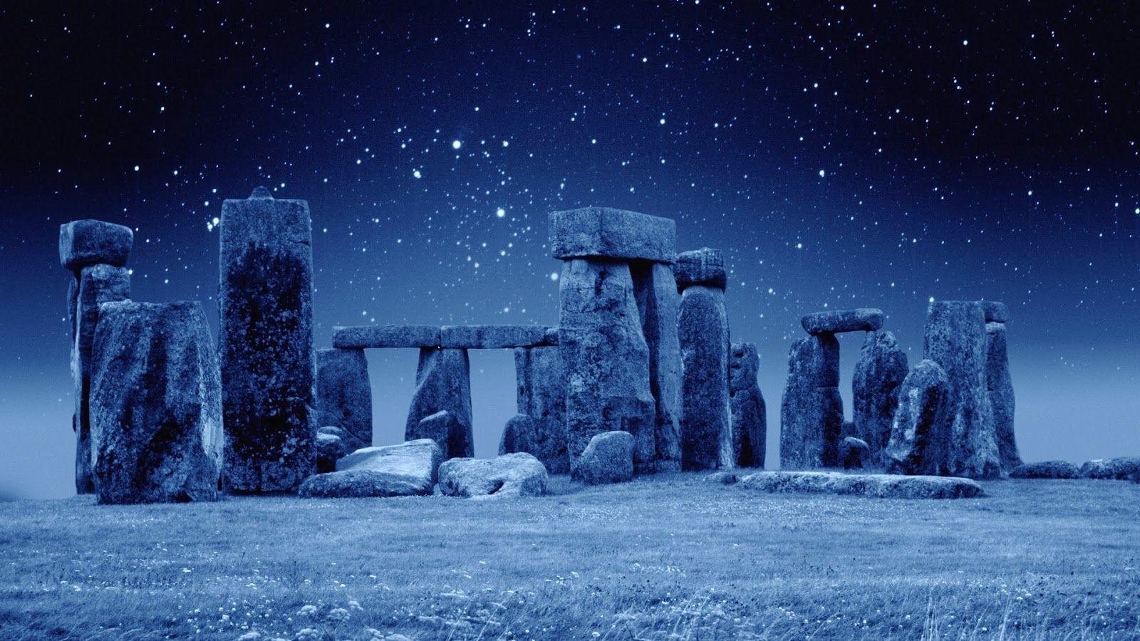 the Art of 12: WINTER SOLSTICE, December 21, 2013: Stonehenge &