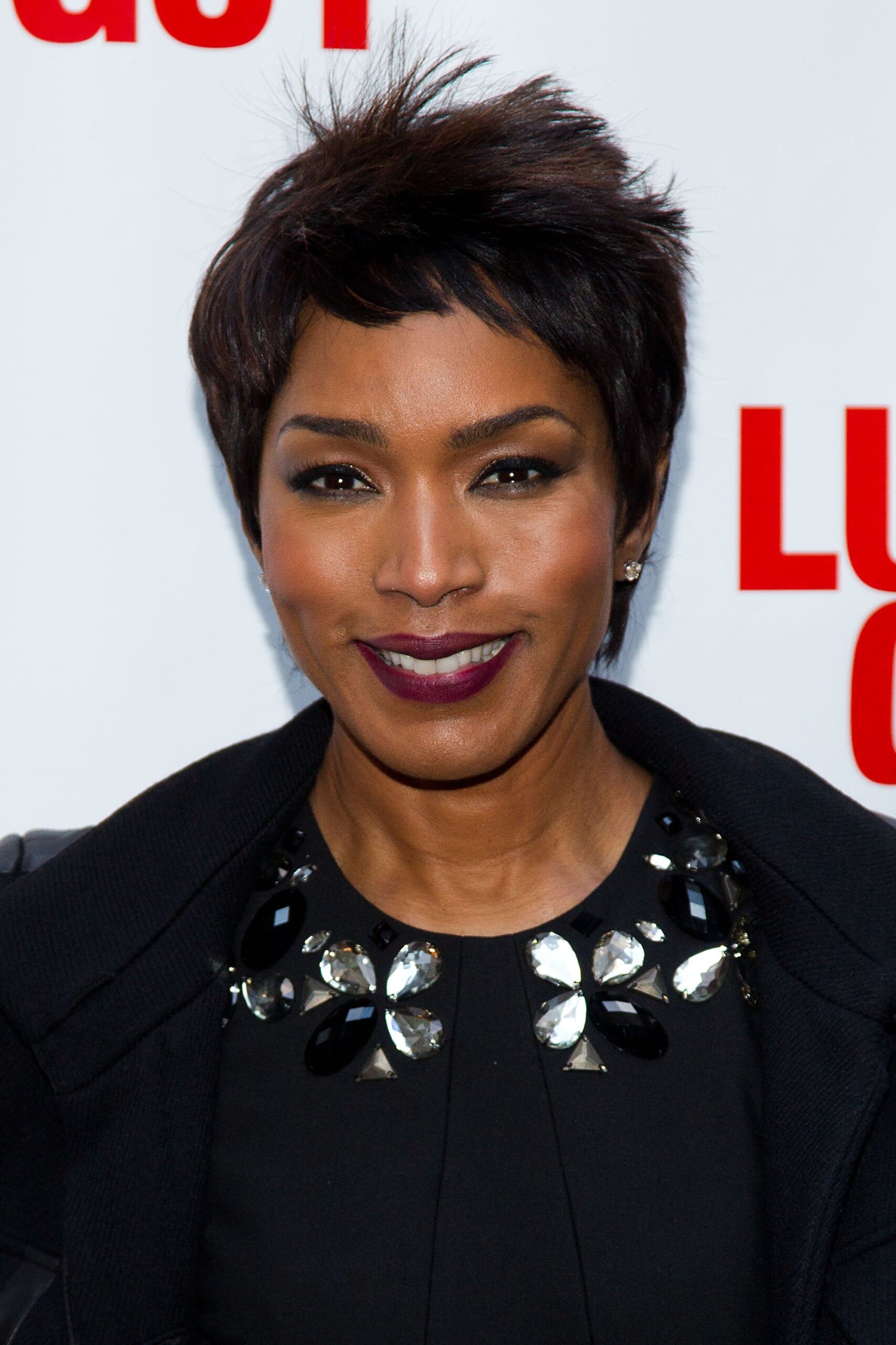 Pictures of Angela Bassett