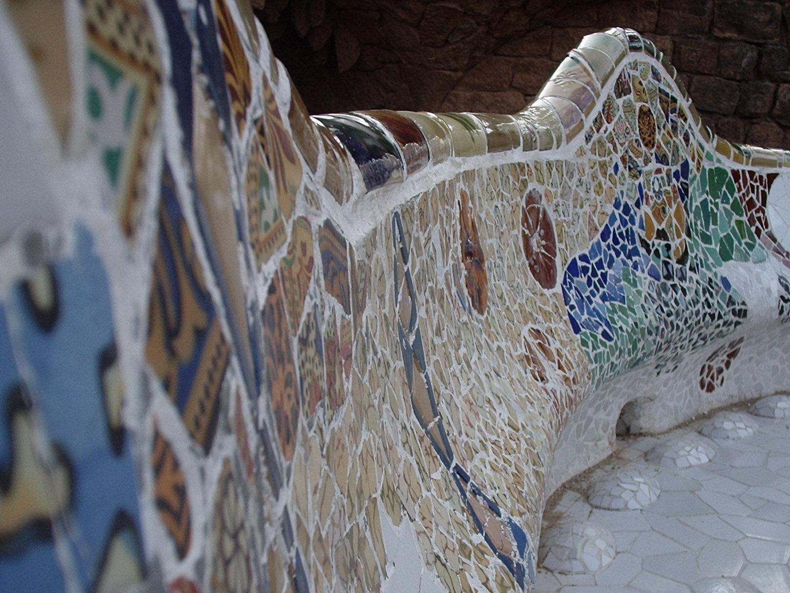 File:Park Guell Terrace