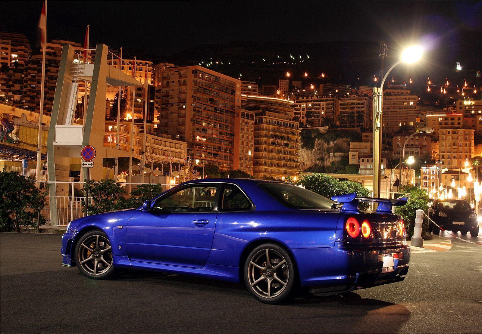 9 Nissan Skyline GT