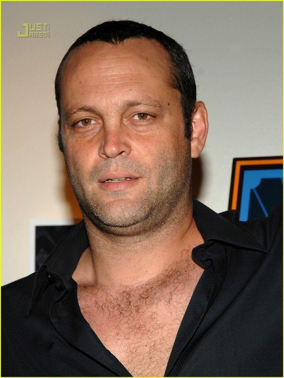 Vince Vaughn: Bald and Not So Beautiful: Photo 534651