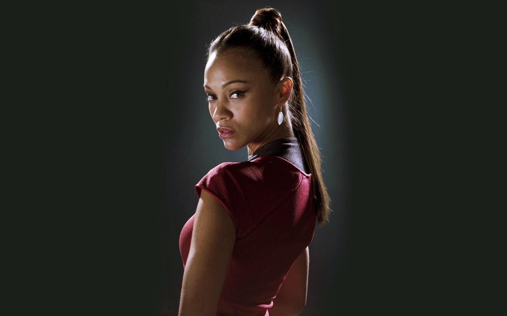 Zoe Saldana Image