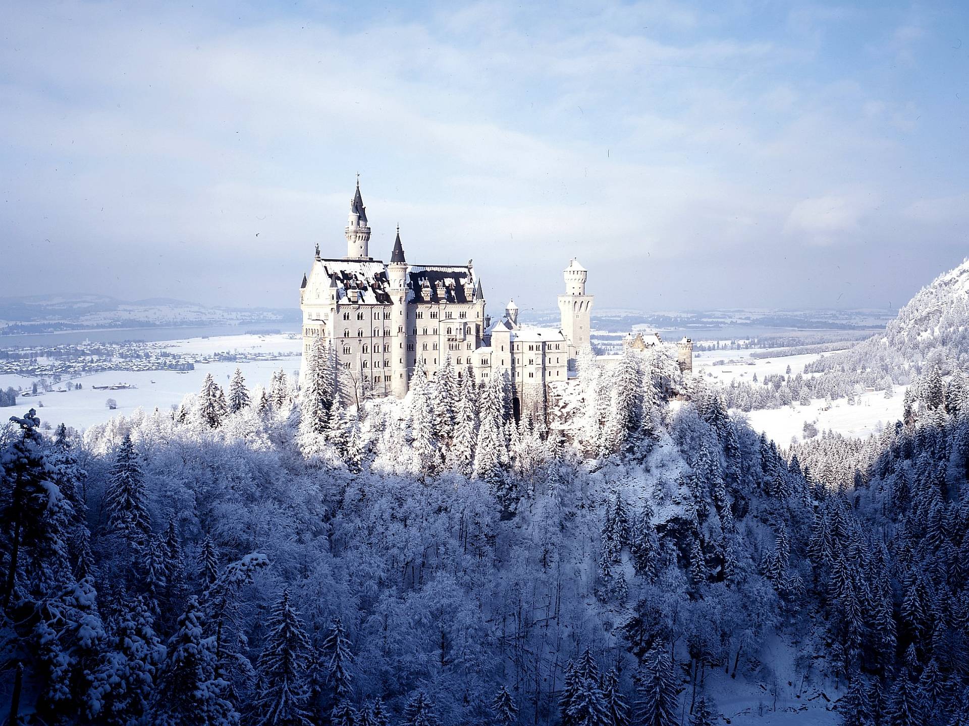 Neuschwanstein Castle Computer Wallpapers, Desktop Backgrounds