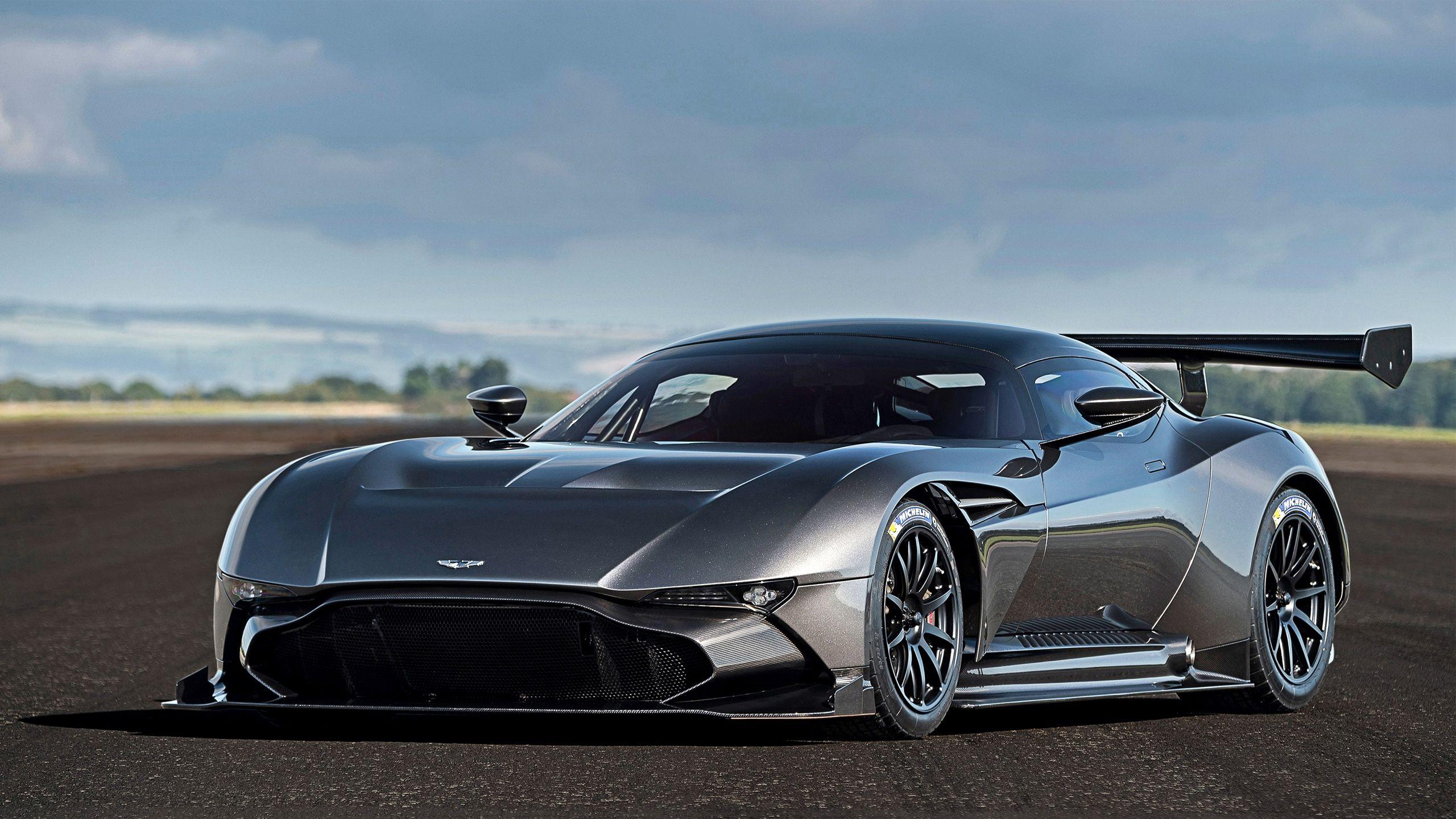 Aston Martin Vulcan 2015 Wallpapers