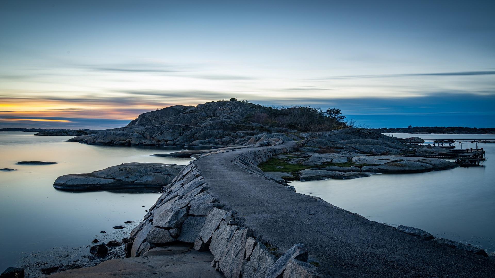 Hängesten at the coast outside of Gothenburg, Sweden[1920×1080