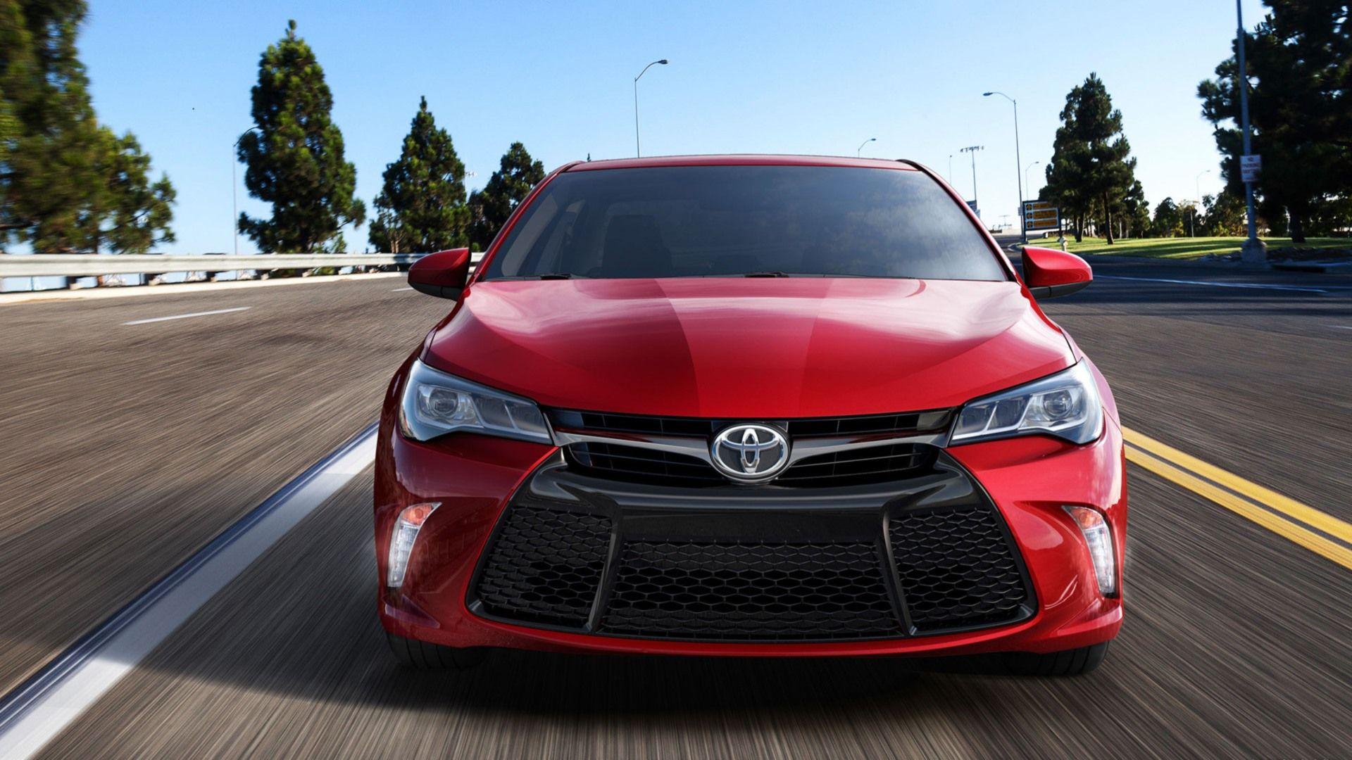 Toyota Camry Wallpapers 2