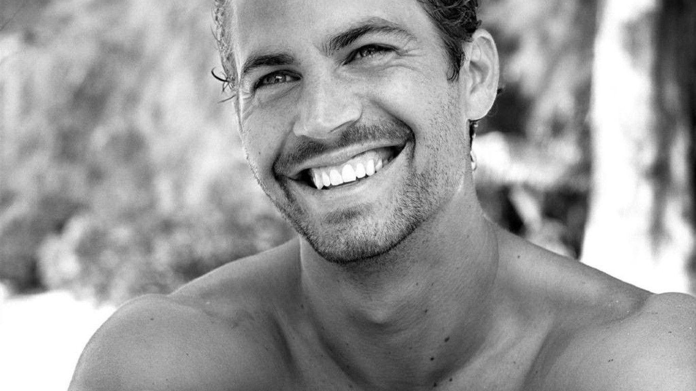 Download Paul Walker Wallpapers