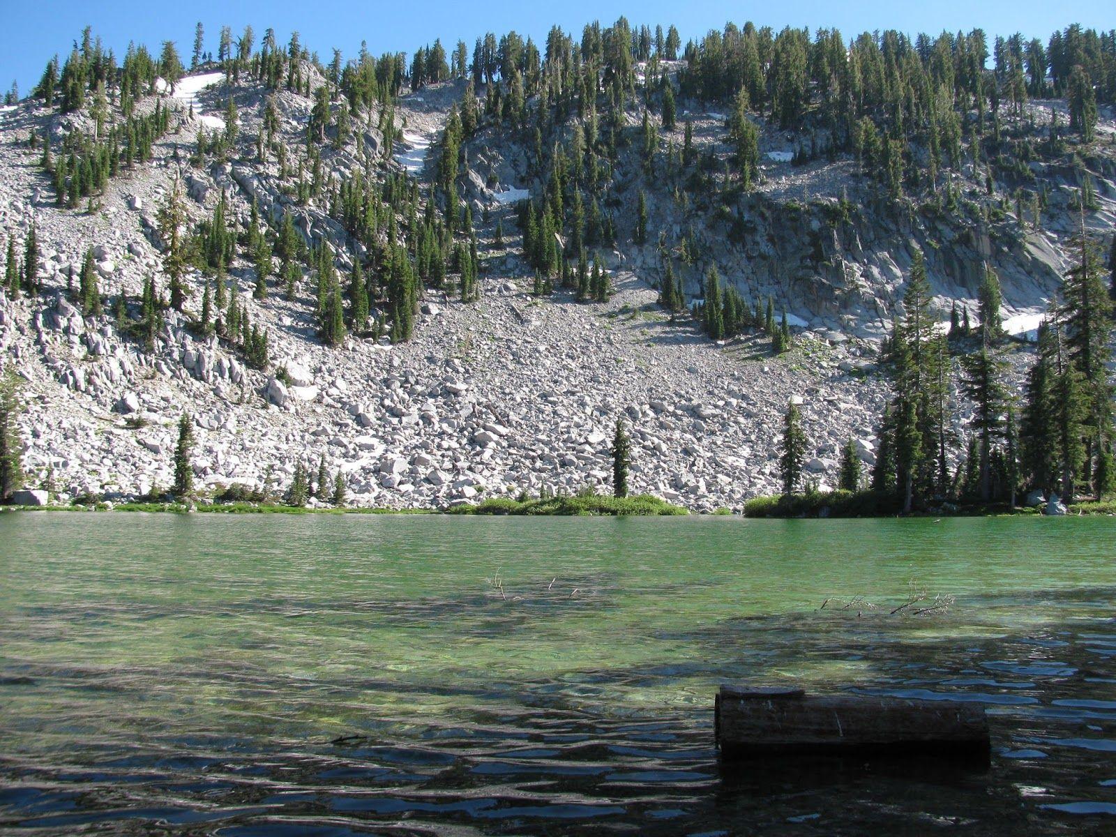 Weekend Wanderluster: Cliff Lake