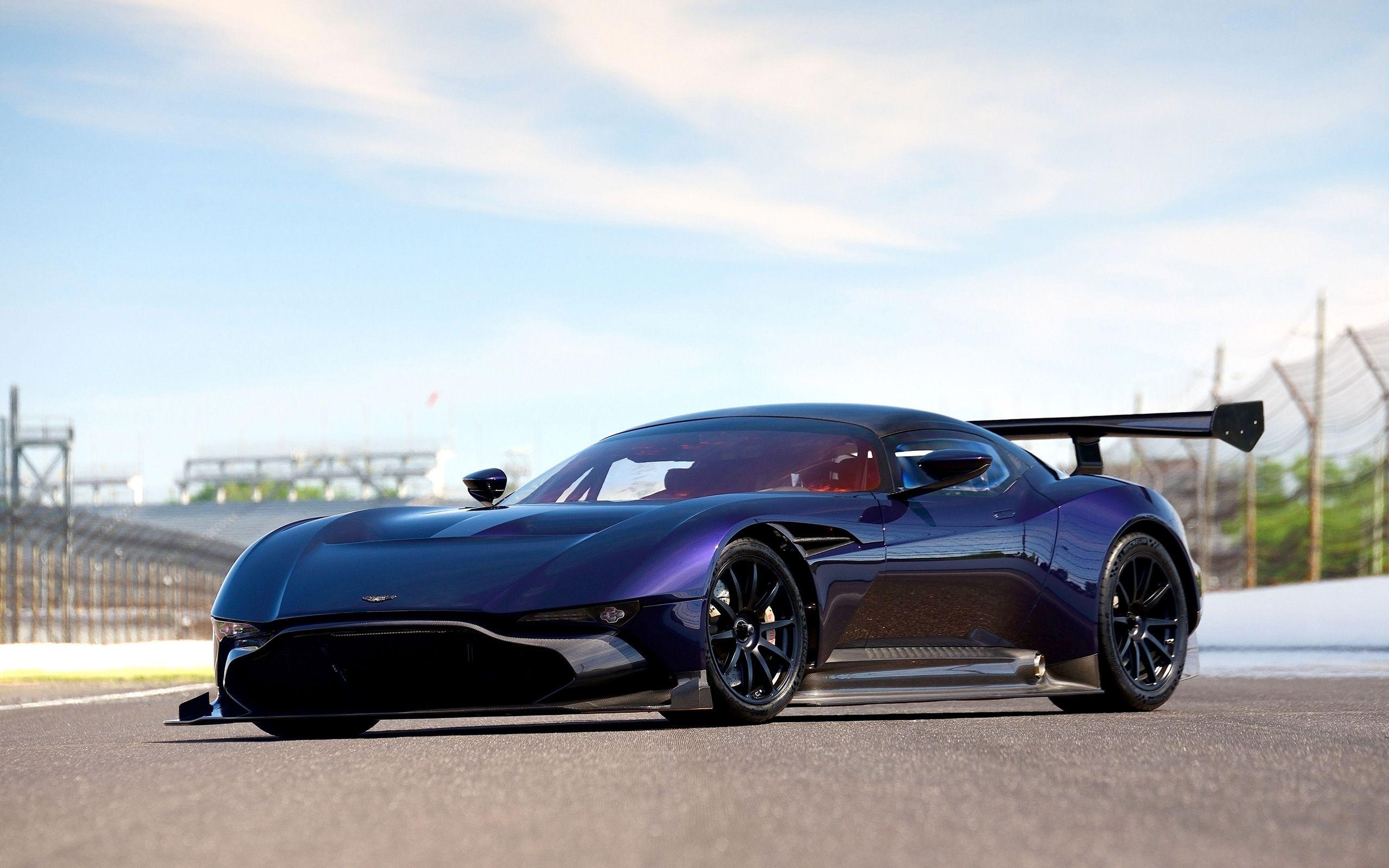 2016 Aston Martin Vulcan Wallpapers