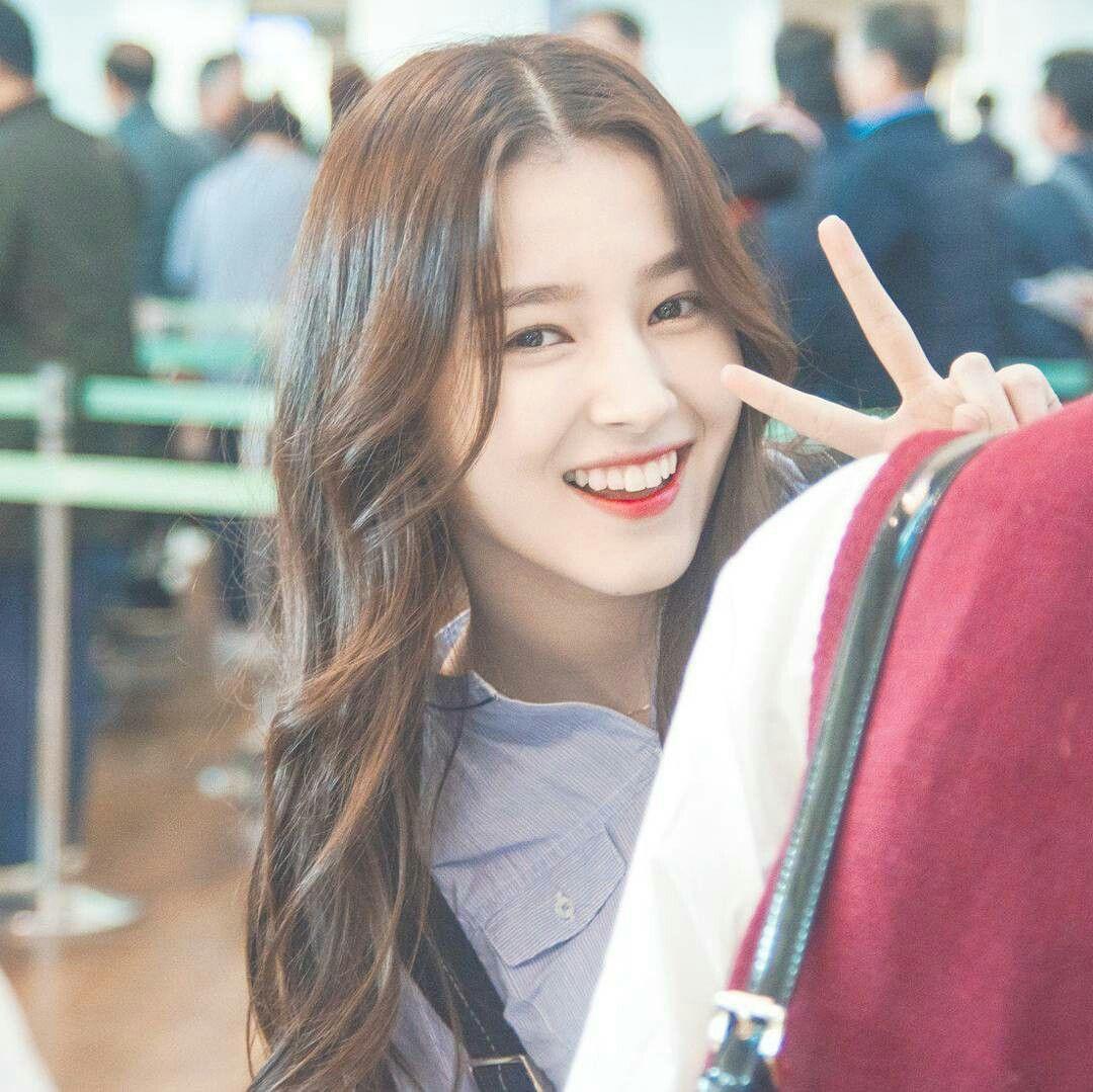 Vỹ Thiên Hồ on Nancy momoland