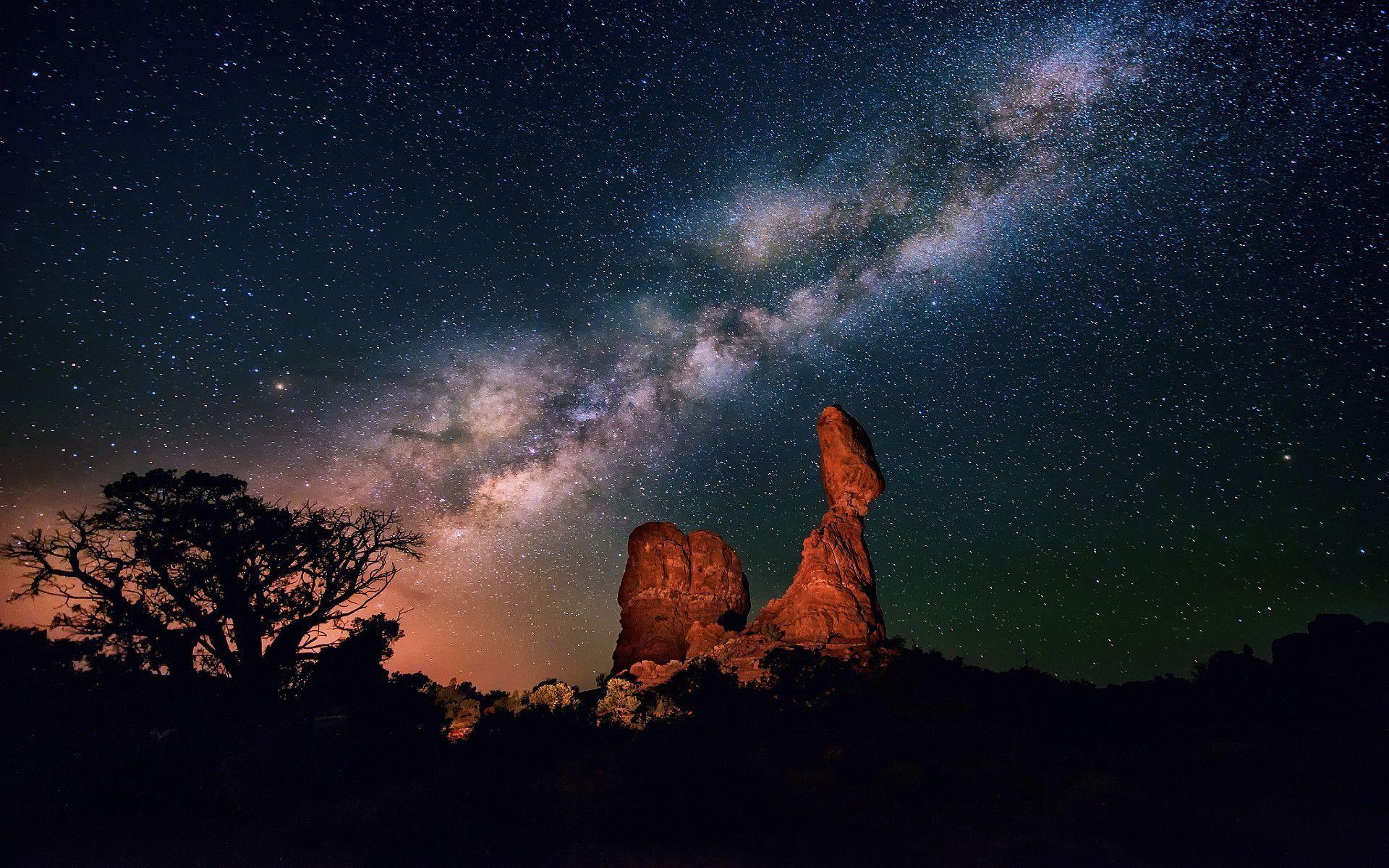 Milky way night Wallpapers