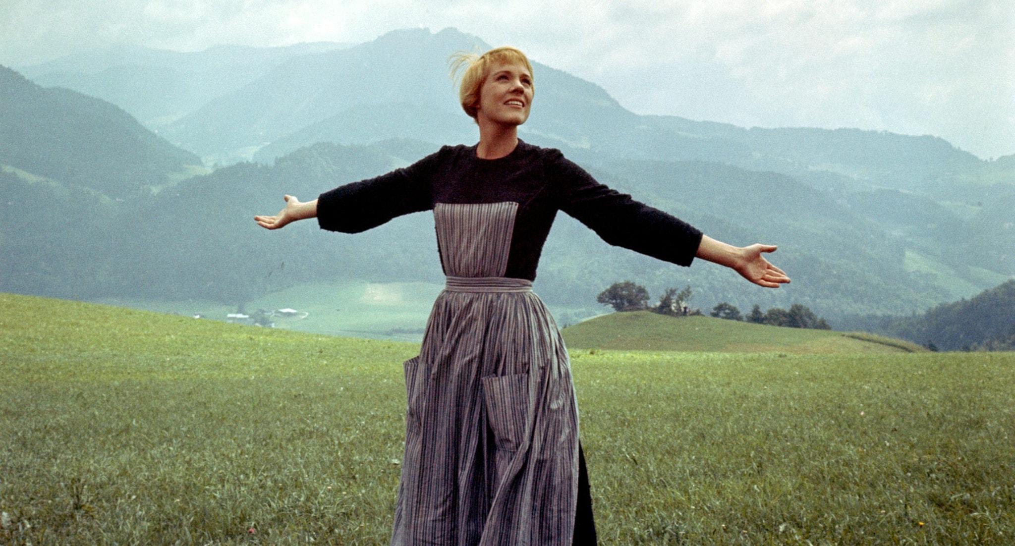 Julie Andrews HD Wallpapers