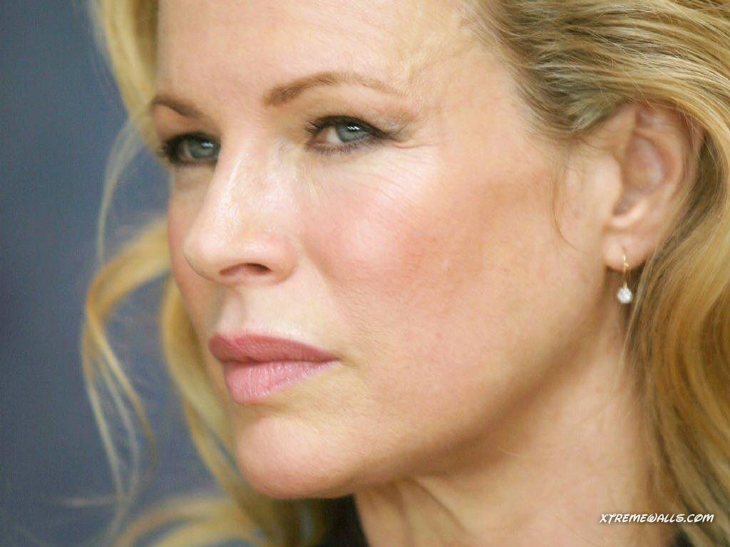 Kim Basinger looking so good at 59!