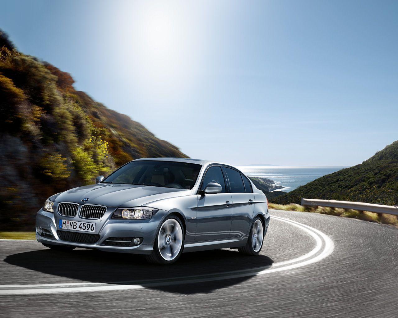 Wallpapers: 2009 BMW 3 Series Sedan and Touring