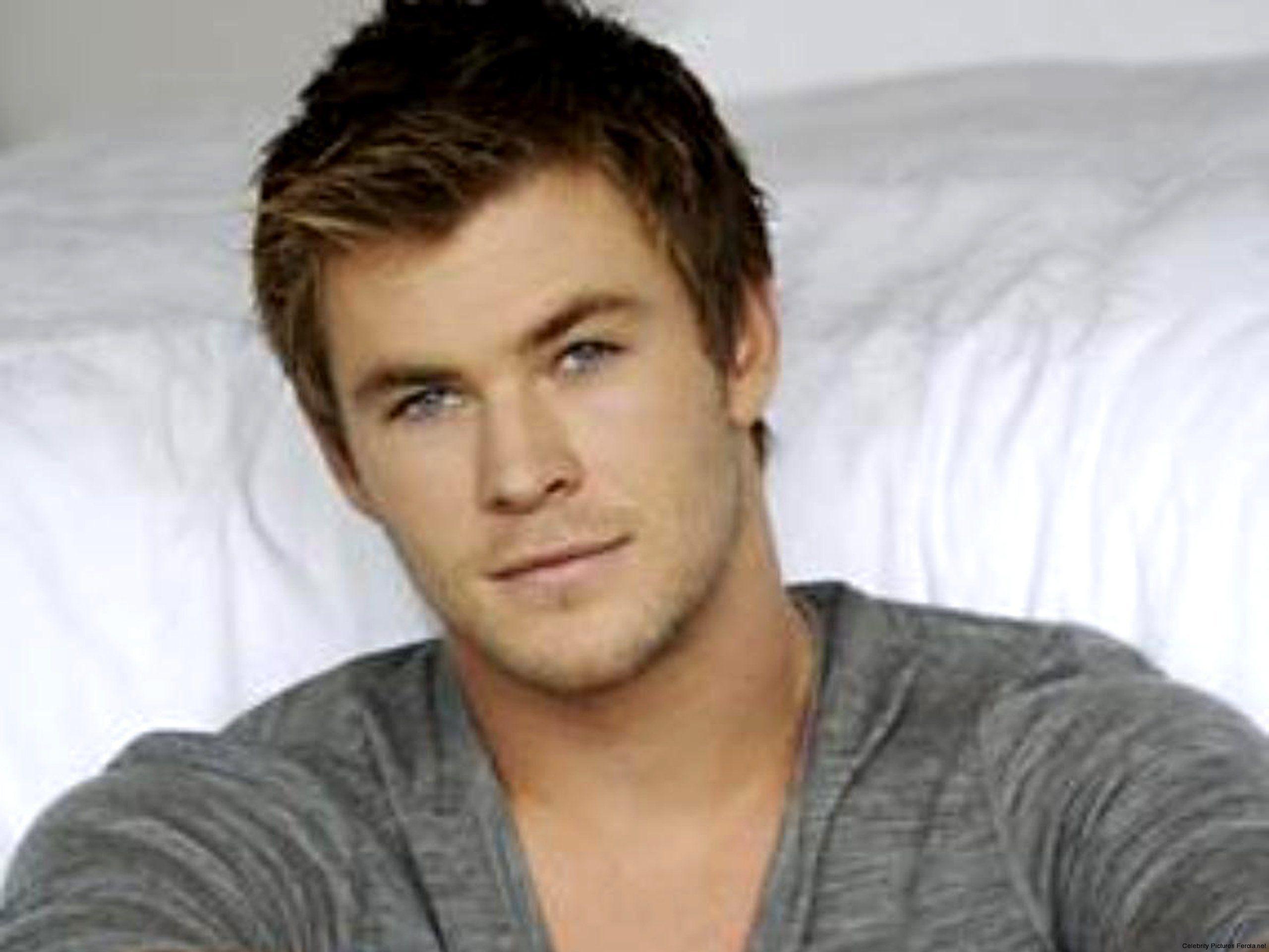 Chris Hemsworth Wallpapers High Resolution and Quality Download