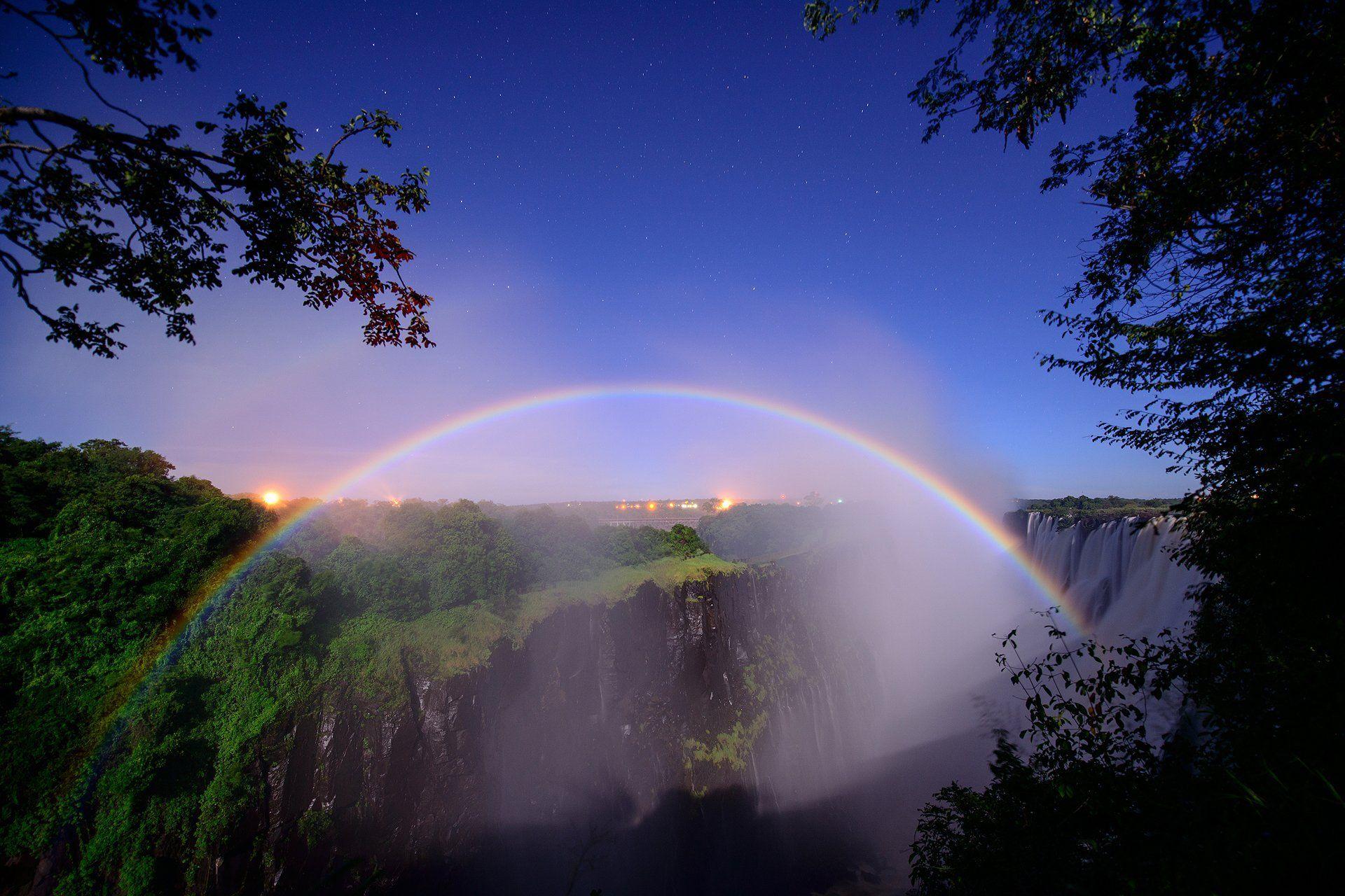 south africa border of zambia and zimbabwe river zambezi waterfall