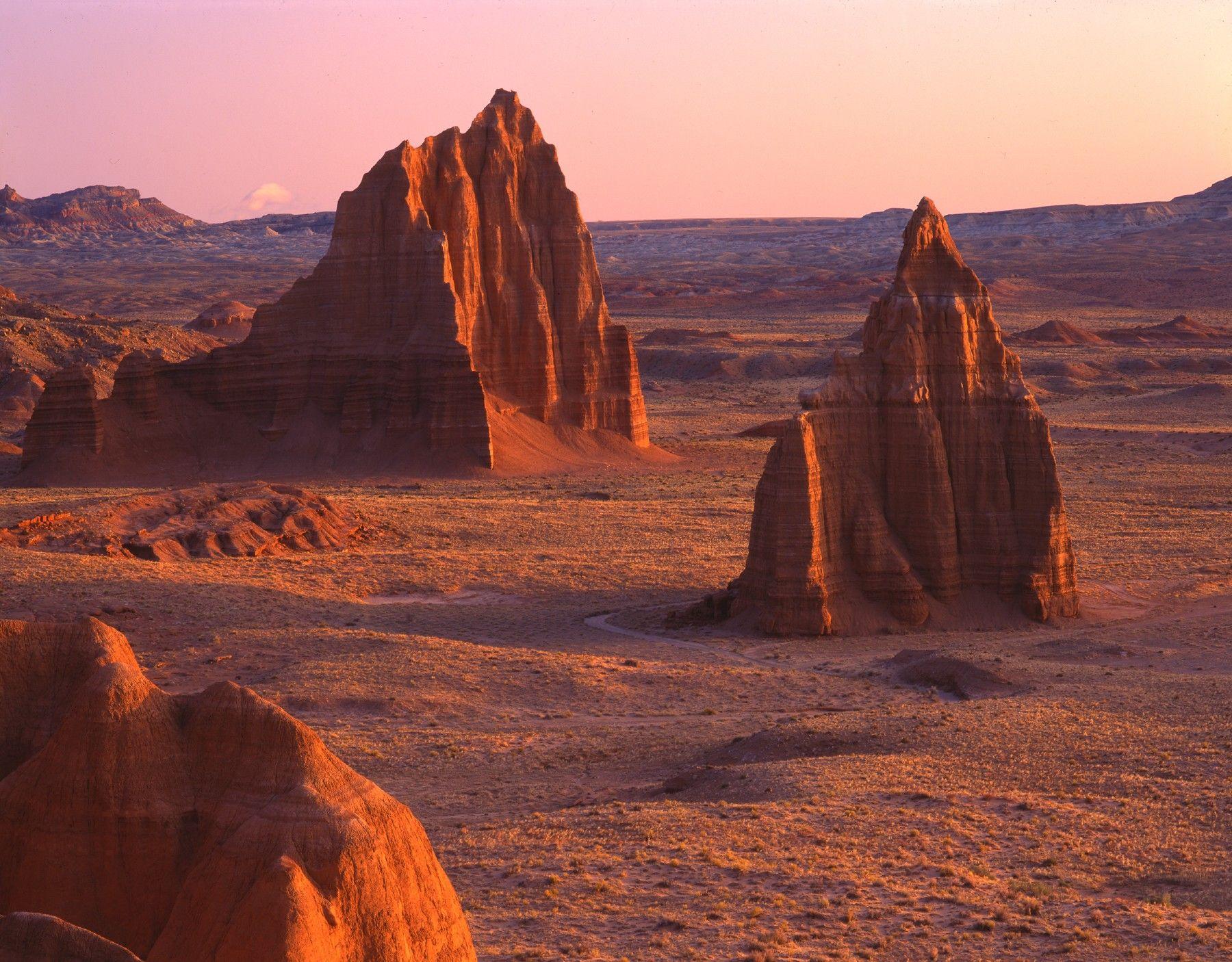 Mountains: Capitol Reef National Park Utah Rock Sky Nature Desert