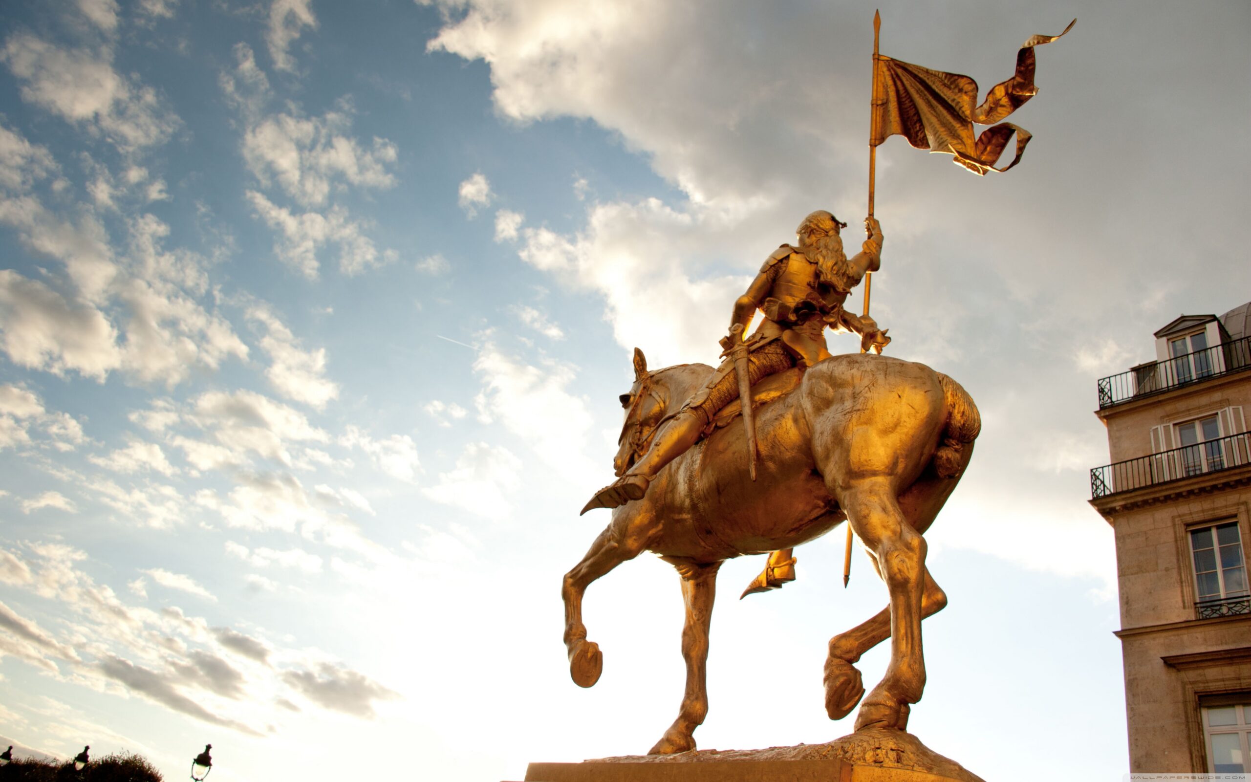 Joan Of Arc Statue At Place Des Pyramides, Paris ❤ 4K HD Desktop