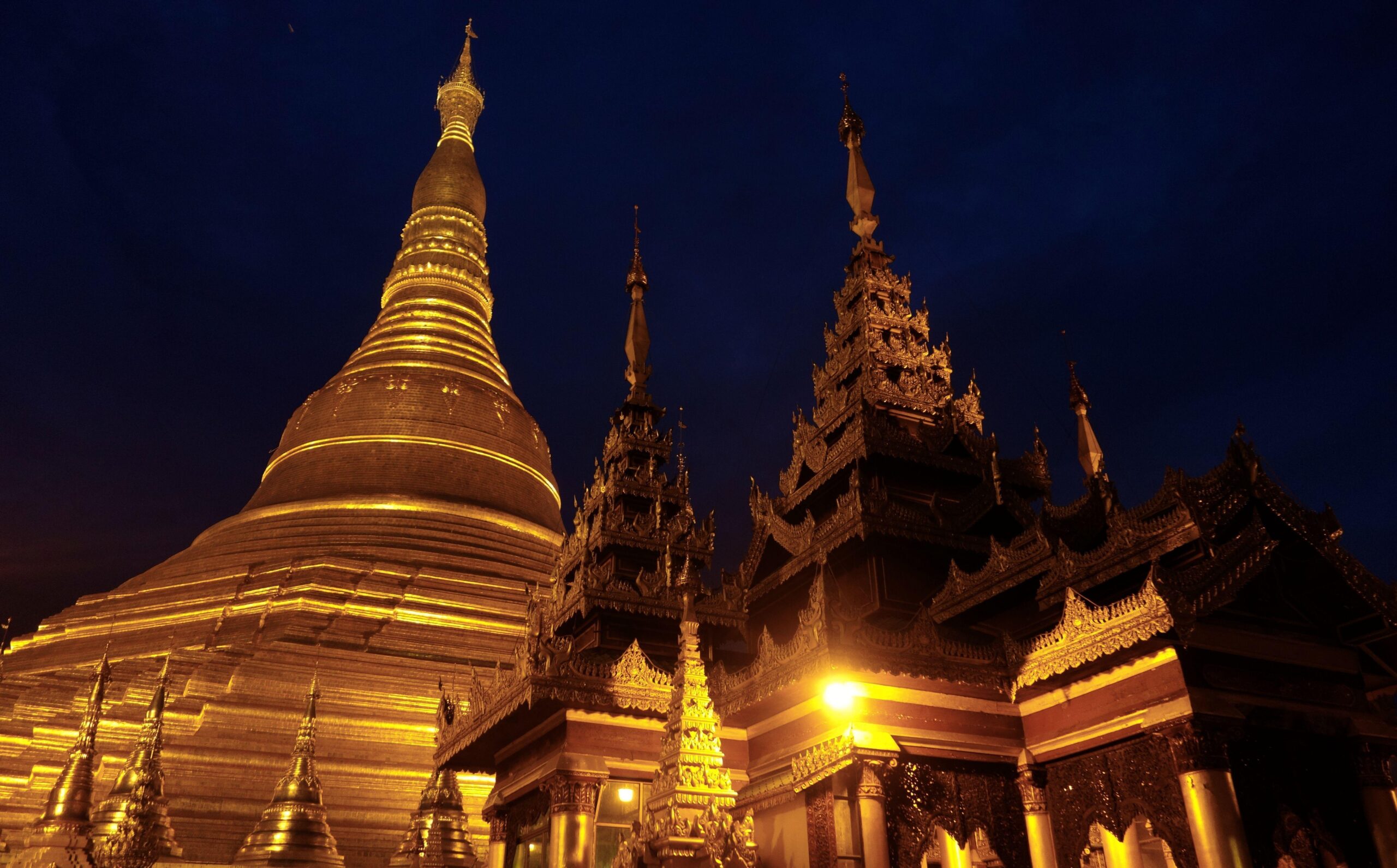 Shwedagon Pagoda 5k Retina Ultra HD Wallpapers