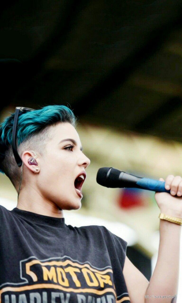 Halsey iPhone Lockscreen/Wallpapers