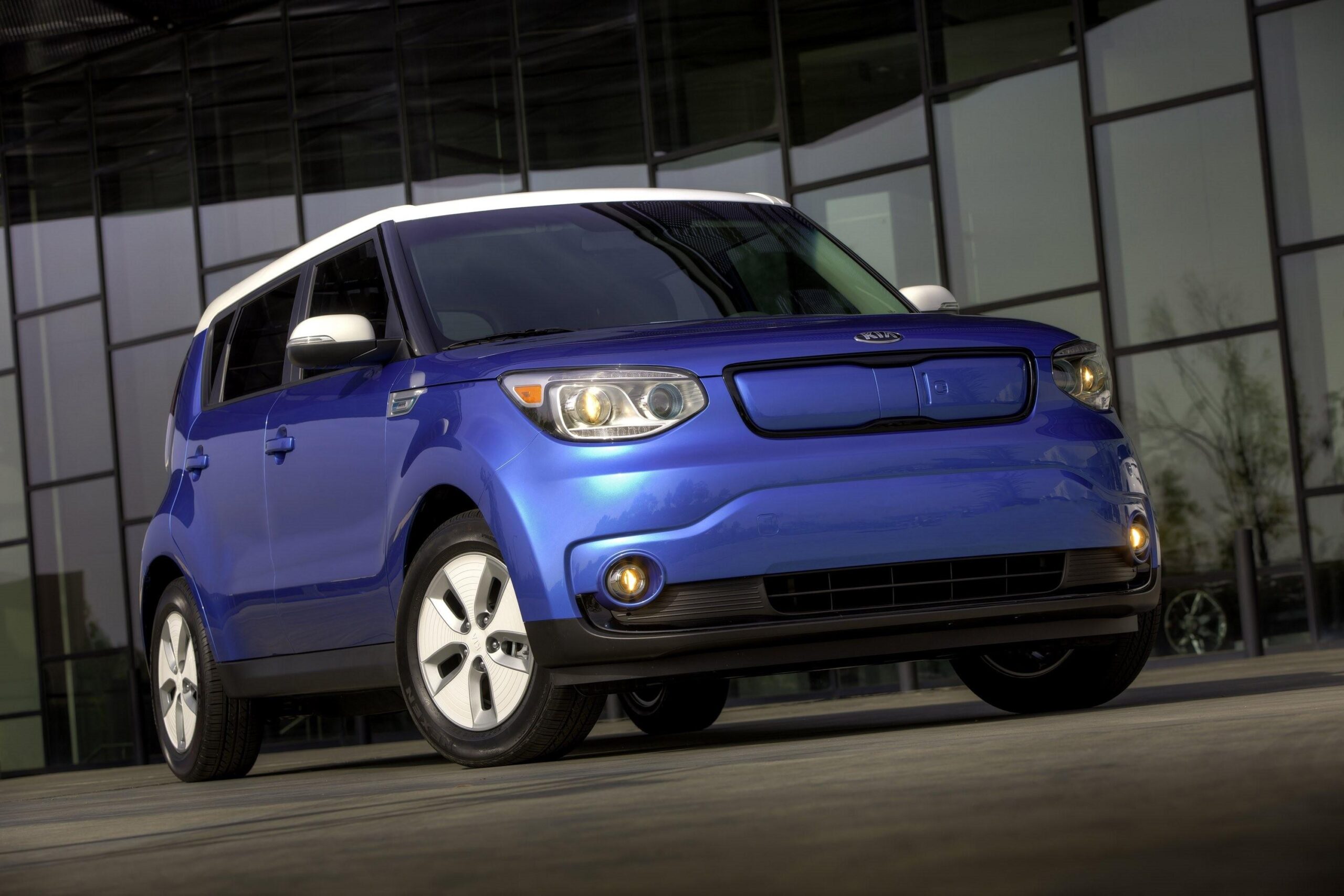 Soul ev Crossover Kia 2015 Front view 4k Desktop wide wallpapers