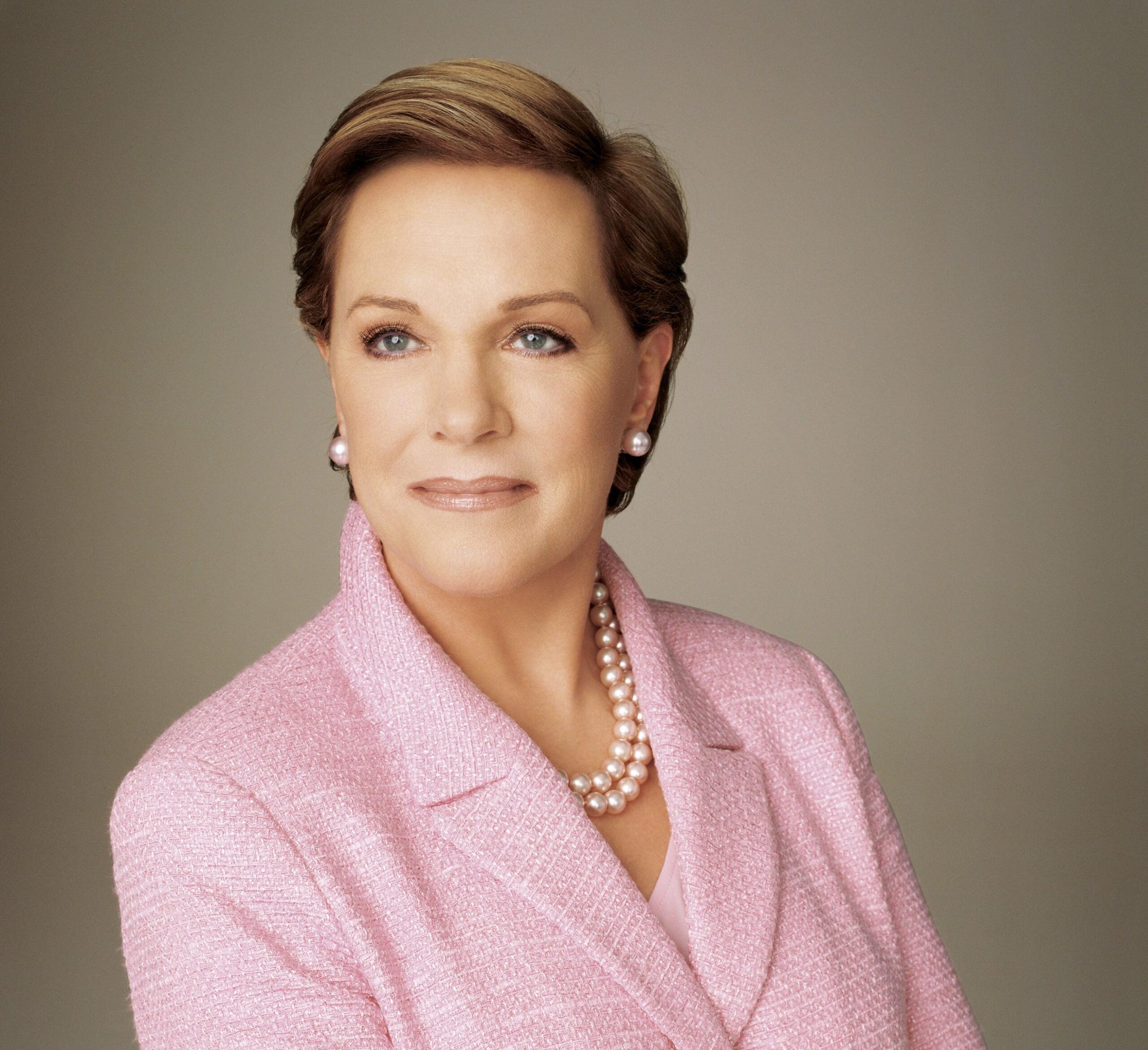 Julie Andrews HD Wallpapers