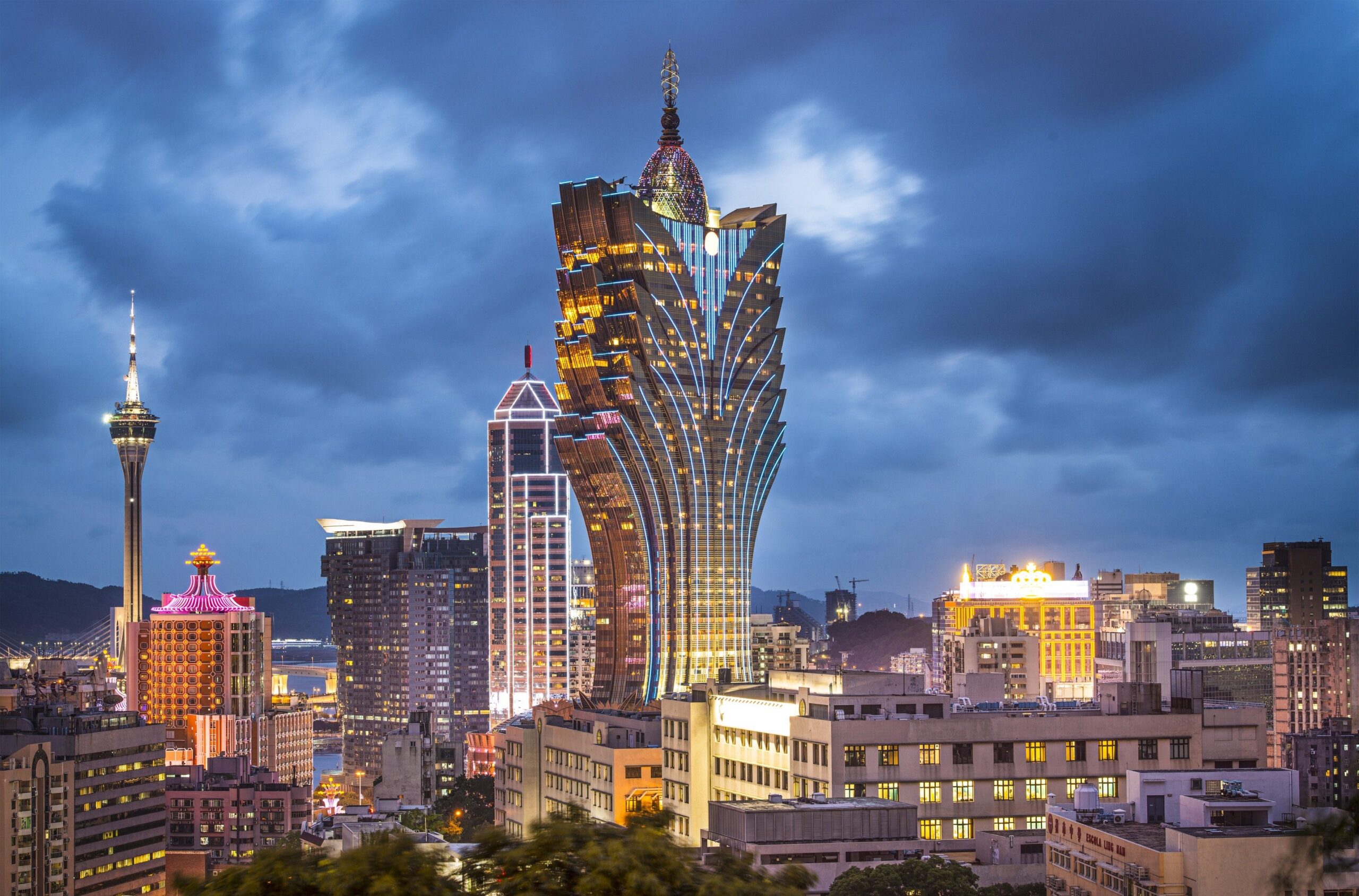 Macau.Grand Lisboa Hotel HD Wallpapers