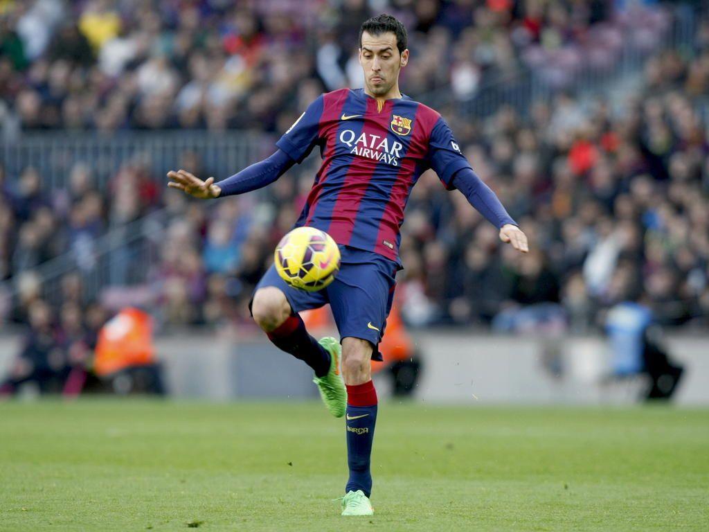 Primera División » News » Busquets extends Barcelona deal to 2019