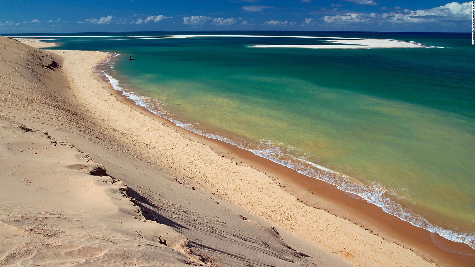 Bazaruto Archipelago: Mozambique islands where horses play in surf