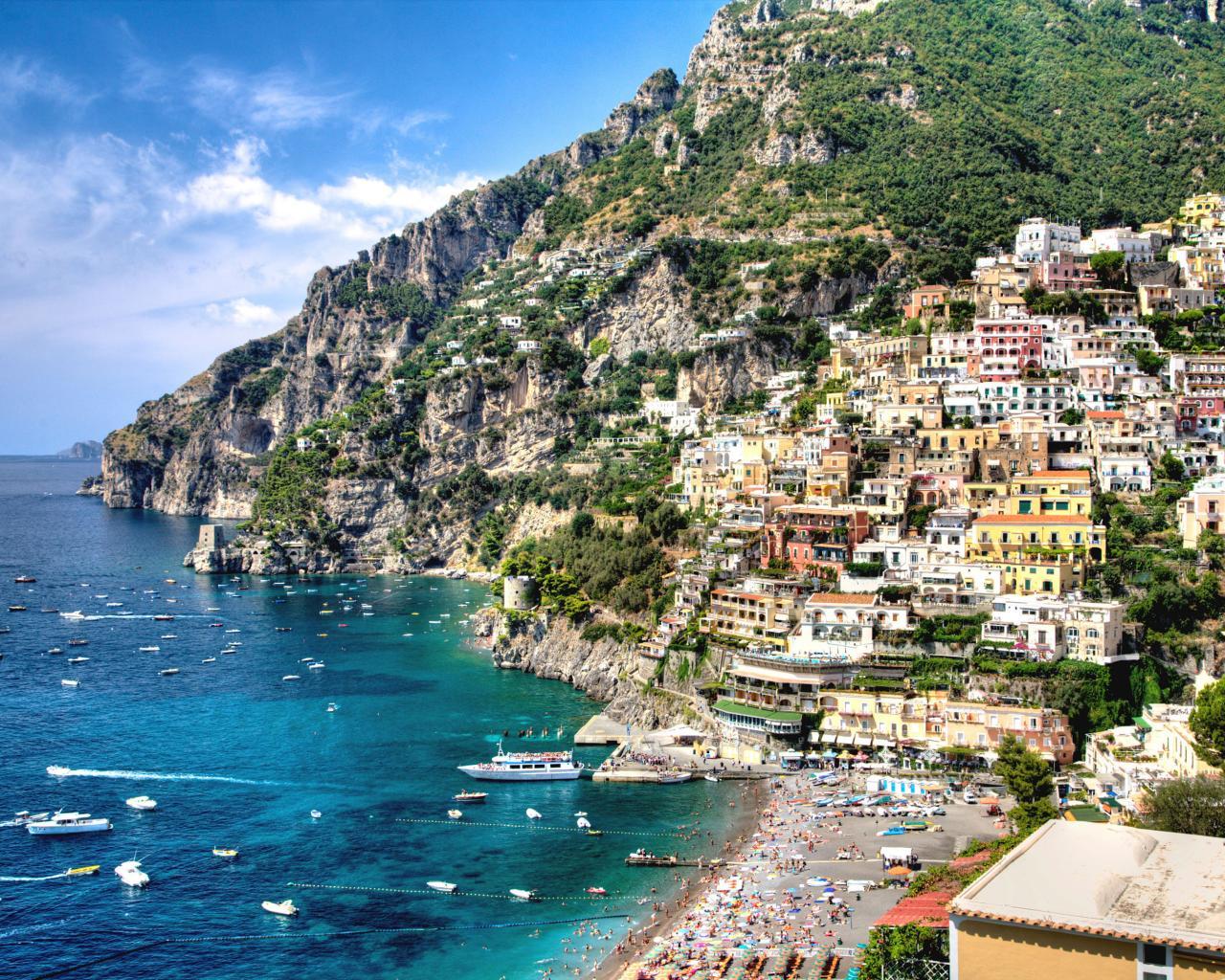 723981 Amalfi Coast Wallpapers