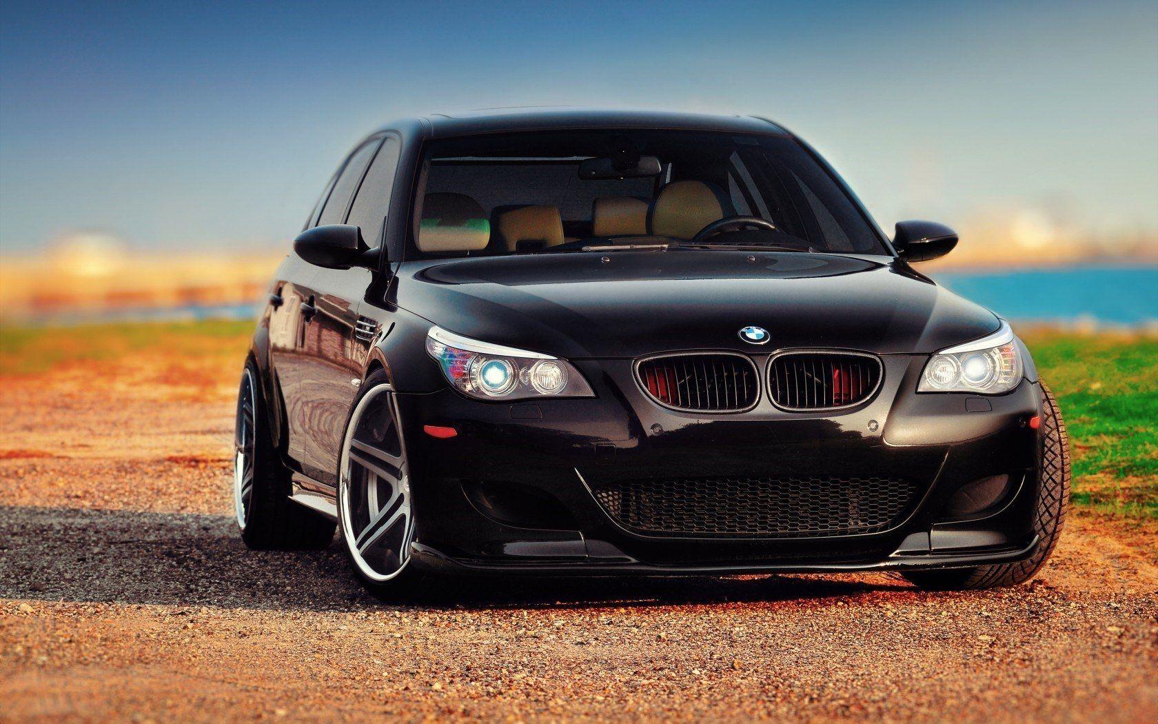 104 BMW M5 HD Wallpapers